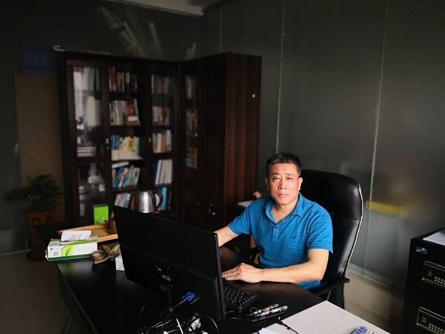 |潘延华|jrs篮球直播_nba直播吧极速体育_nba直播网jrs